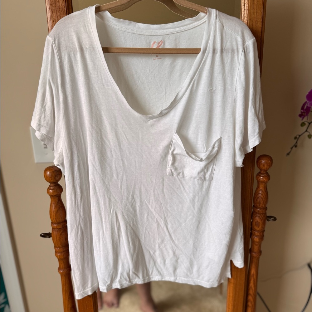 Charlotte Russe White Short Sleeve Tee